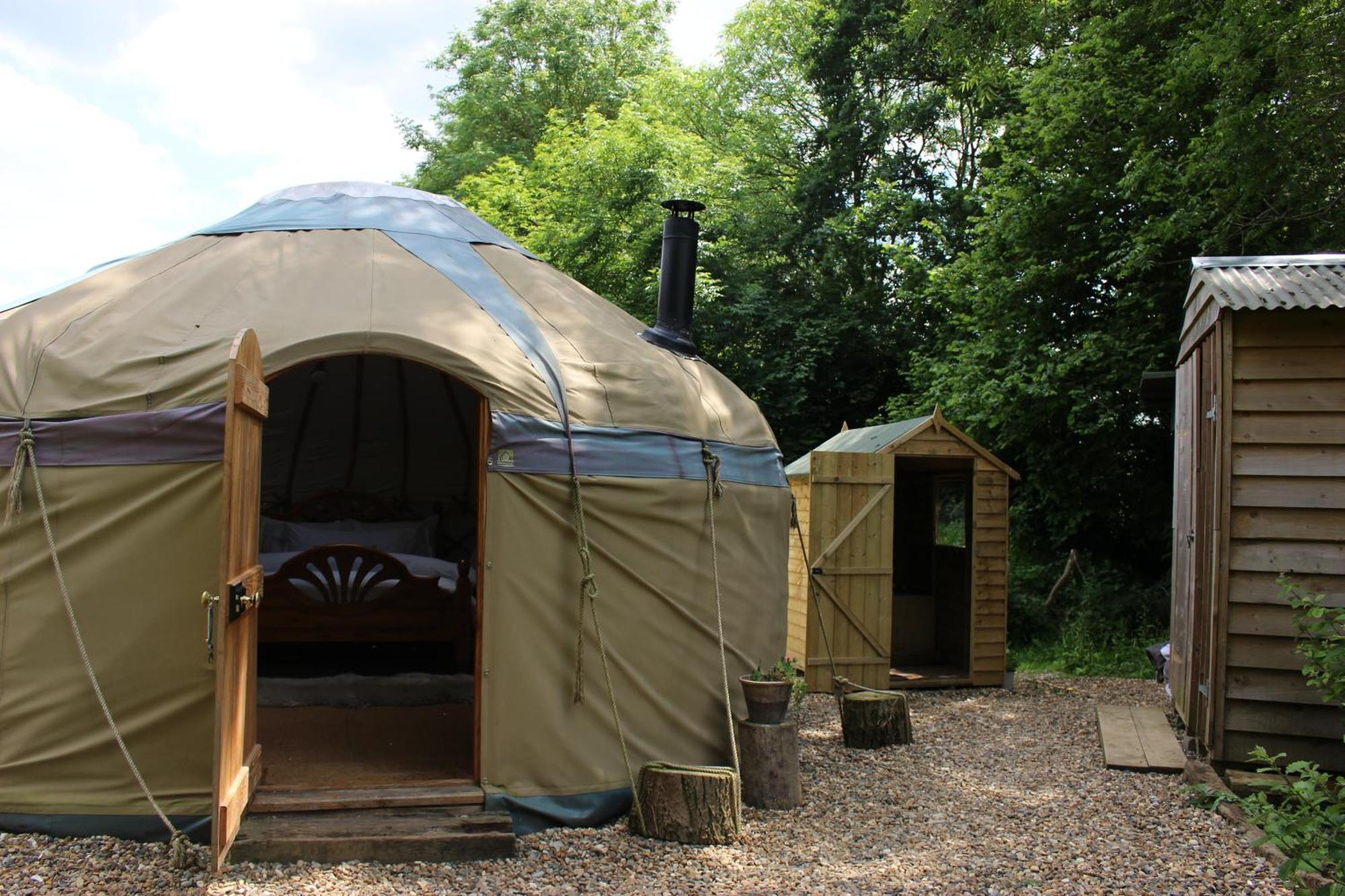 The Yurt At Worcesters Farm Canterbury Exterior photo